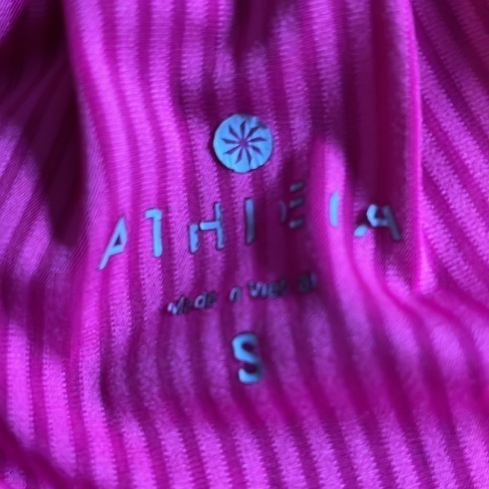*athletic Pink Top S - Picture 5 of 5